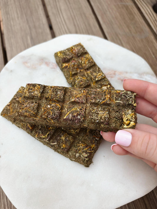 Hay Bars | Organic Oat-Free Orchard Hay Bar